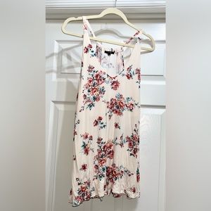 Papermoon from Stitch fix, floral, light weight tank top